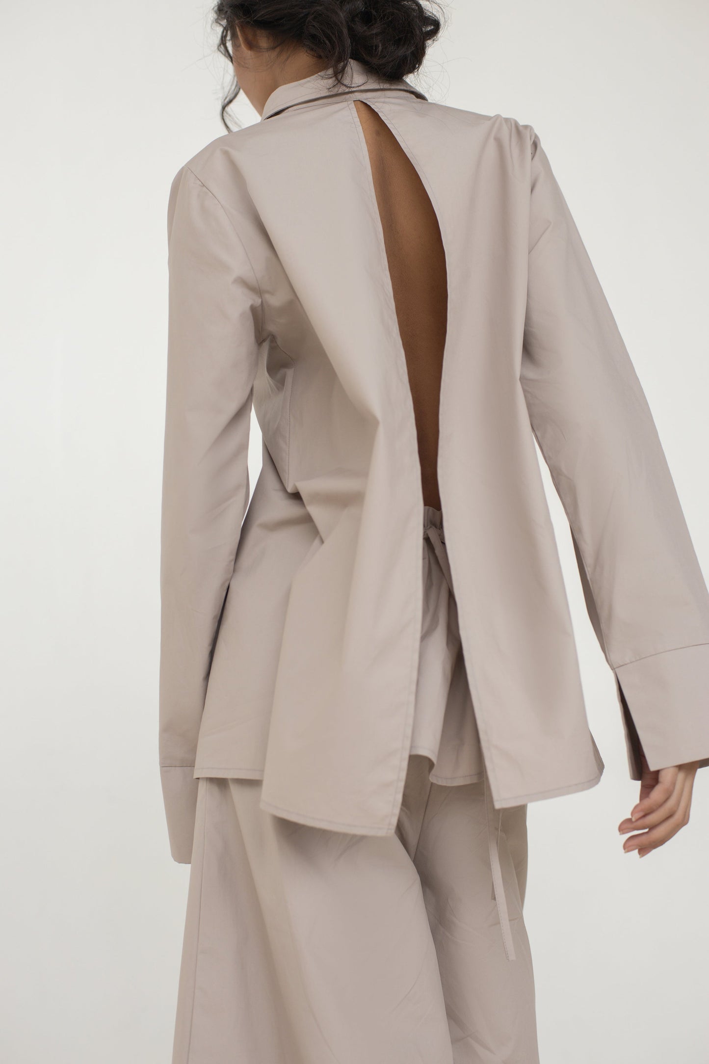 Sara Oversized Backless Top