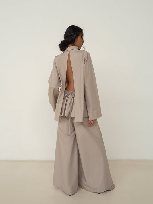 Sara Oversized Backless Top